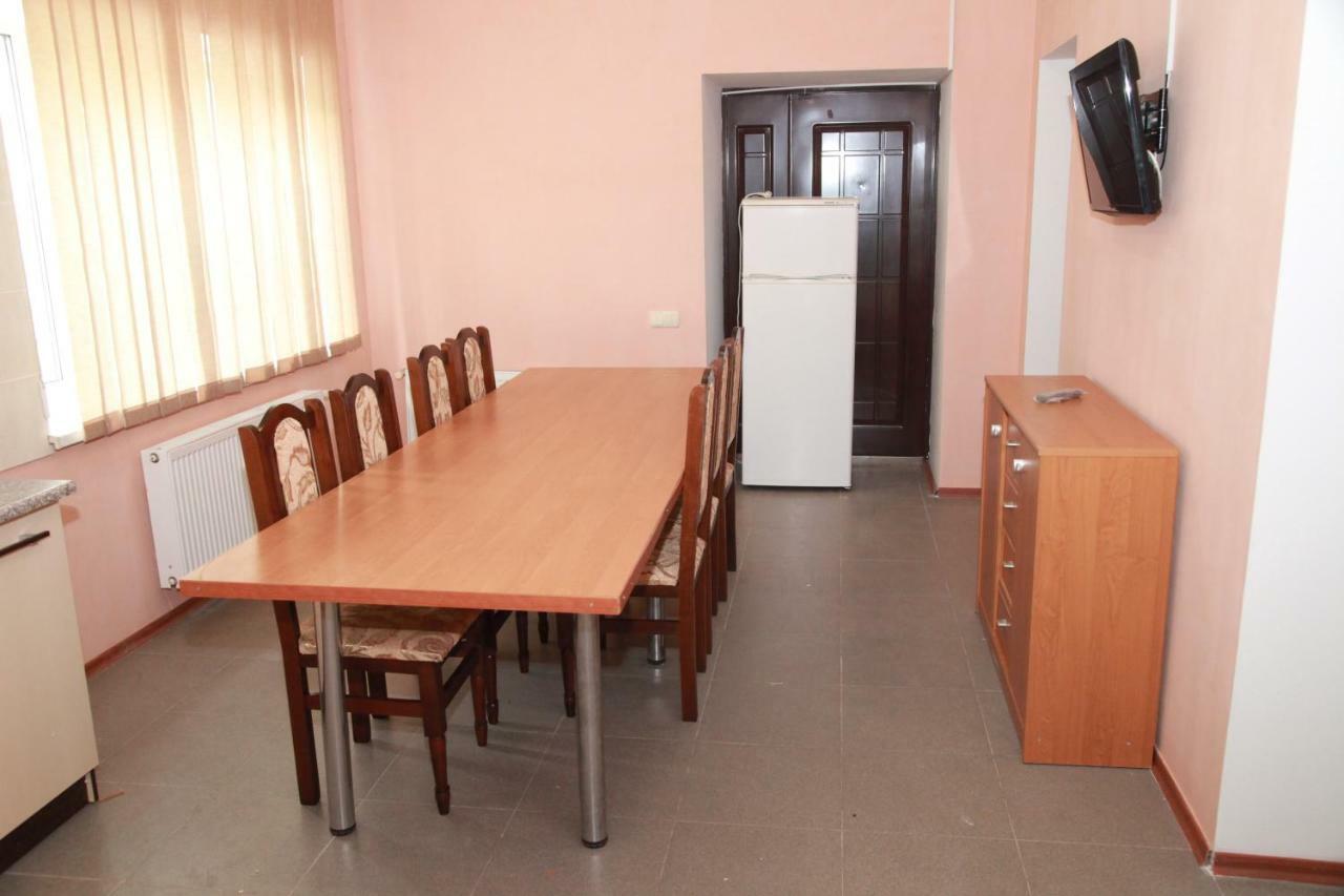 Art Hotel Izmail Dış mekan fotoğraf